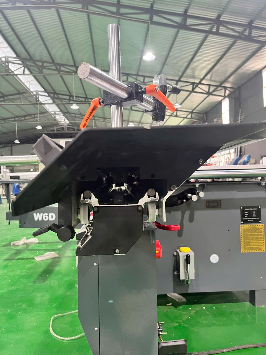 So sánh máy cưa bàn trượt 2800mm và 3200mm