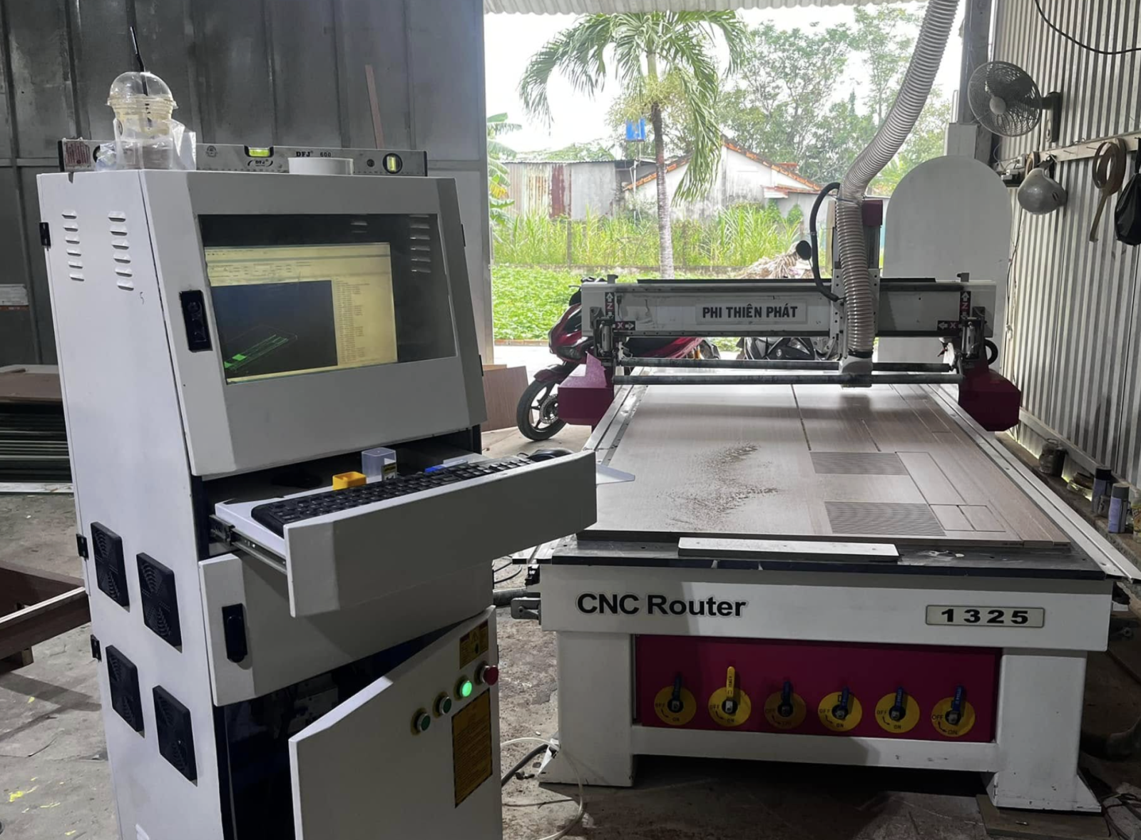 máy cnc đắk lắk